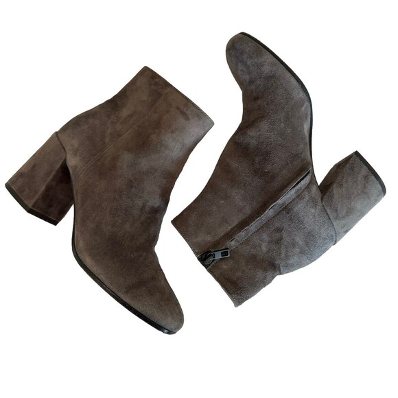 Vince Gray Suede Block Heel Ankle Boots Booties Side Zip Minimalist Women’s 6 M - Picture 15 of 15